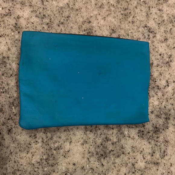 Roosport Magnetic Running Pouch - Picture 3 of 8